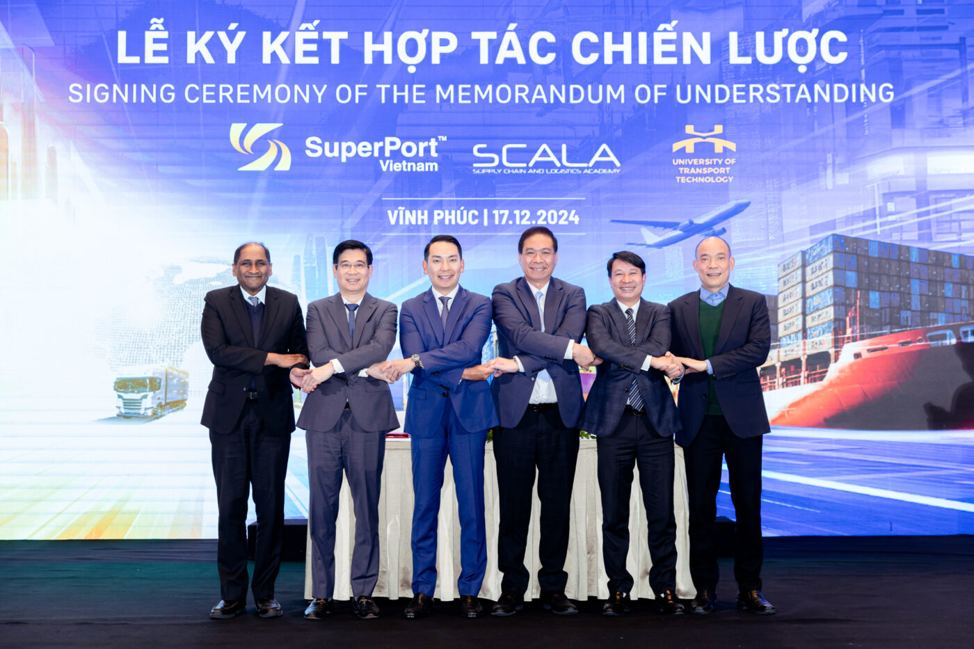 Viet-Nam-SuperPortTM-Truong-Dai-hoc-Cong-nghe-Giao-thong-Van-tai-cung-Hoc-vien-Chuoi-cung-ung-va-Logistics-Singapore-hop-tac-thanh-lap-Phong-thi-nghiem-logistics-tien-tien-va-trien-khai-cac-sang-ki